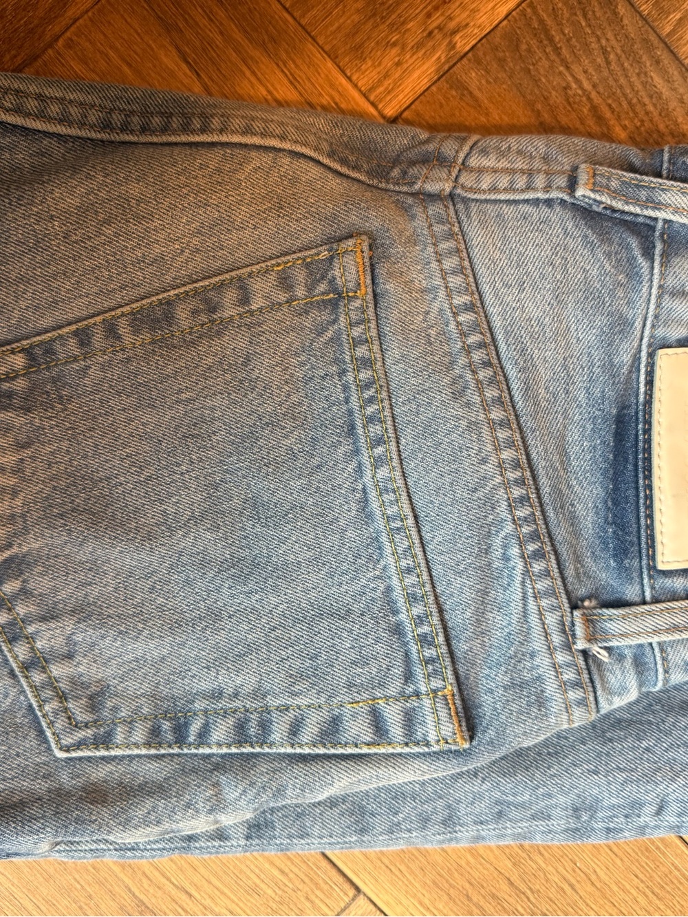 Re/done Jeana Light Blue  - Classic Five-Pocket Style